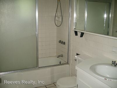 Building Photo - 1156 McRae Ave