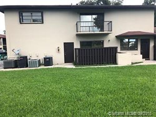 Foto del edificio - 13903 SW 46th Terrace
