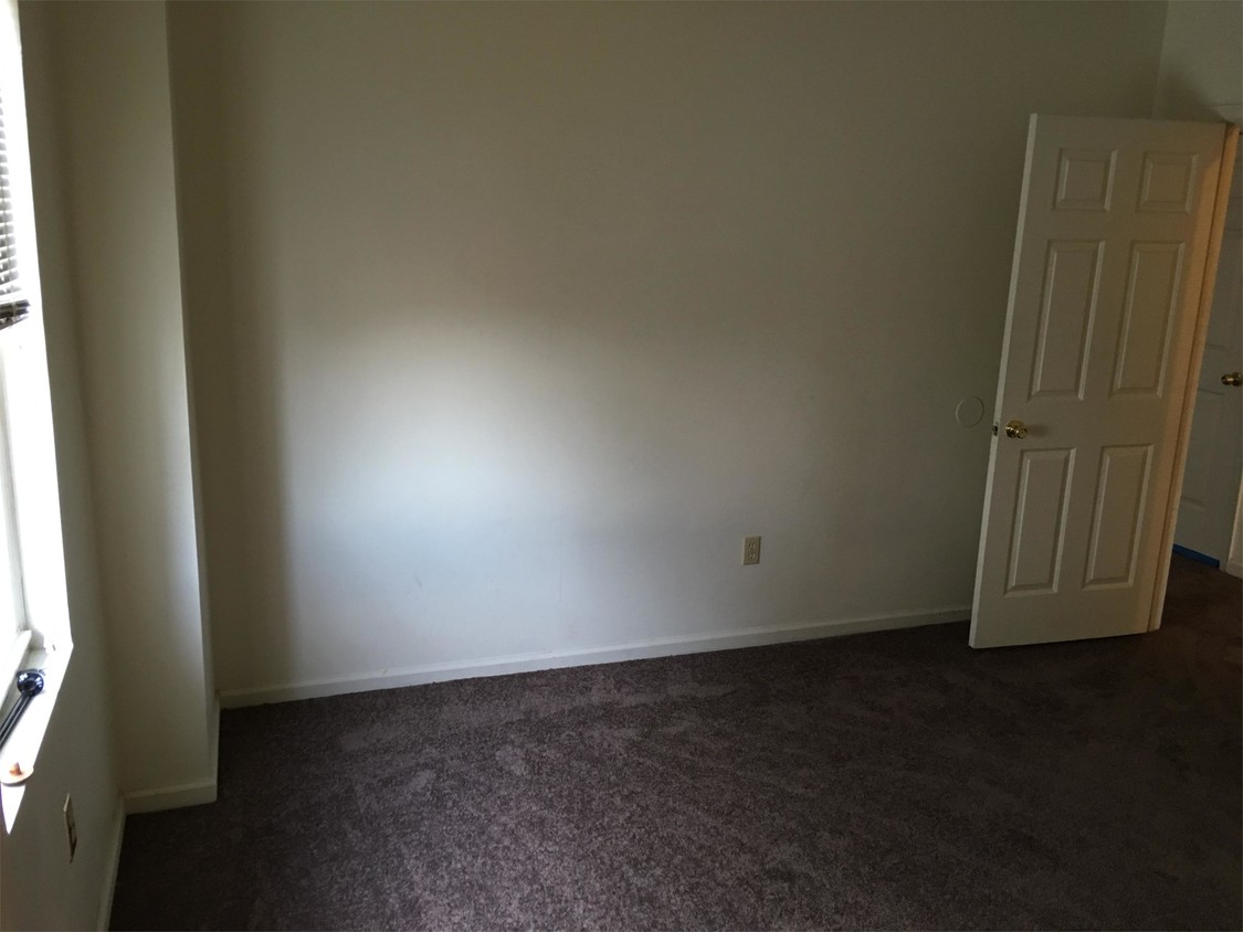 Primary Photo - 700 Williams St
