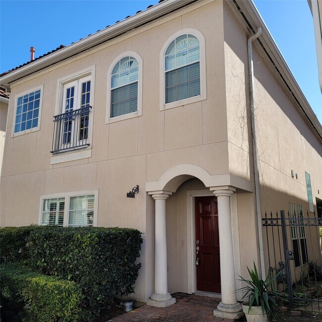 Foto del edificio - 7111 Harmony Cove Cv