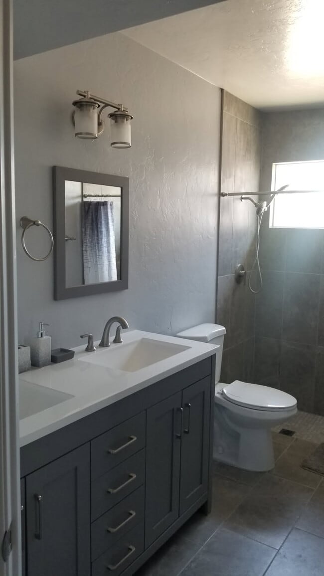 Foto del edificio - 9412 E Deer Trail Pl