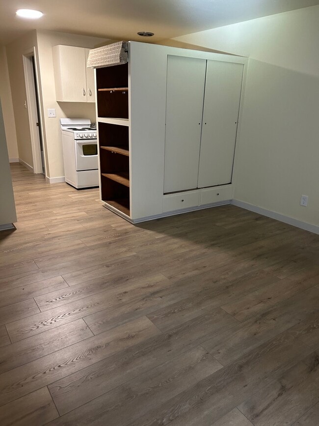 Foto del edificio - 936 Broadway E