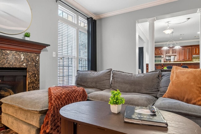 Foto del edificio - 5610 Ginger Ln