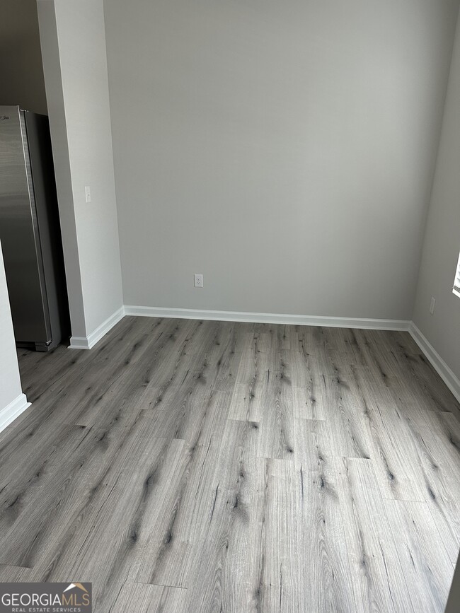 Building Photo - 4344 Shaffer Court