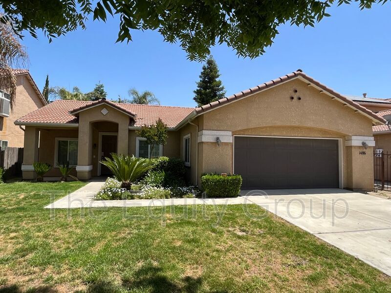 1486 Firestone Dr, Tulare, CA 93274 House Rental in Tulare, CA
