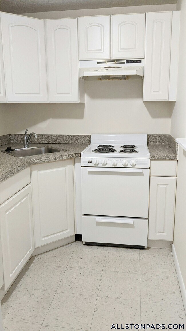 Foto del edificio - 26 Allston St