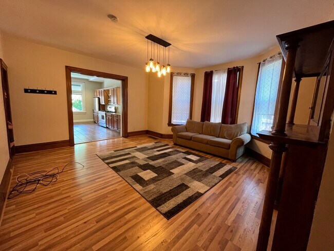 Foto del edificio - Stratford Avenue Properties