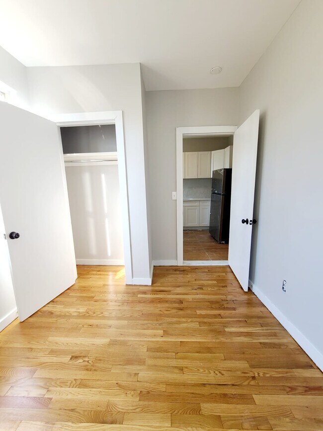 Foto del edificio - 3535 Barnes Ave