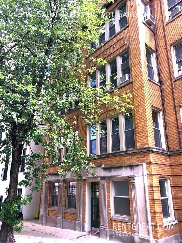 Photo - 445 W. Saint James Pl. Apt Garden-