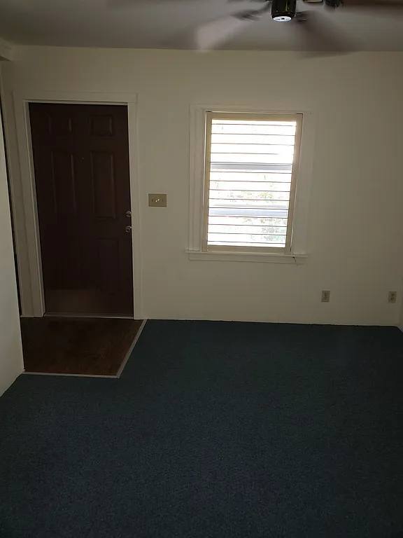 Foto del edificio - 3424 Golfview Blvd