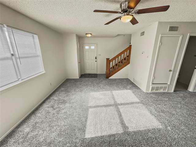 Building Photo - 1537 Lincolnshire Way