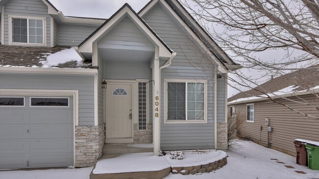 Photo - Beautiful 3bdrm home that backs to Park
