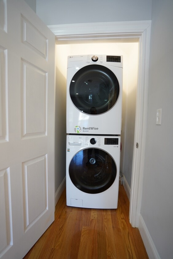 Photo - 372 Oxford St. Unit 2