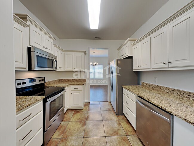 Building Photo - 300 Winding Branch Ct