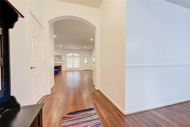 Foto del edificio - 3110 Lancefield Ct