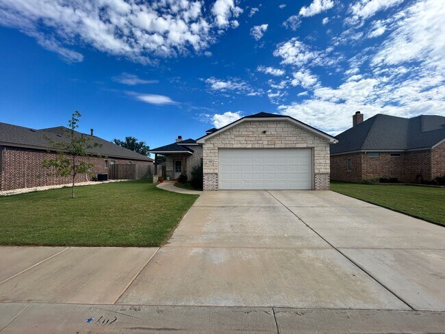 Foto del edificio - 4 Bed 2 bath Frenship ISD
