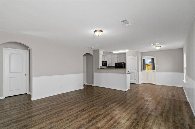 Foto del edificio - 5807 Treasure Cove Rd