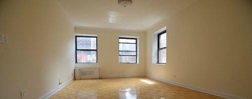 Foto principal - 122 E 39th St