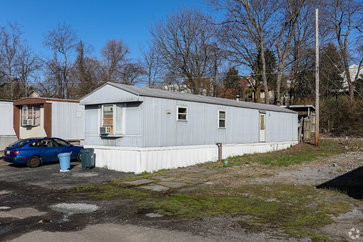 Foto principal - 100 Pleasant Hills Blvd