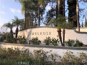 Building Photo - 39 Melrose Dr