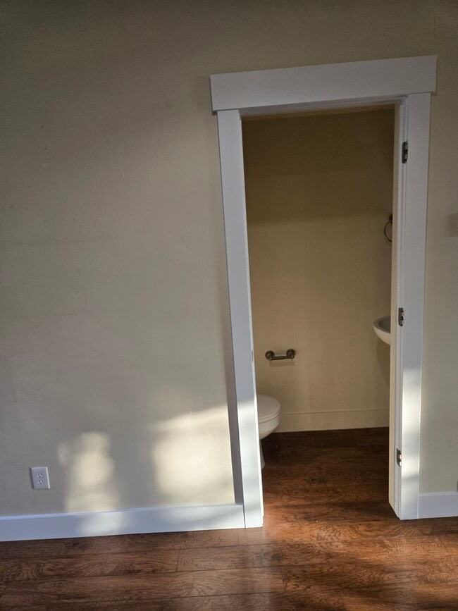 Building Photo - 10507 S Oquirrh Lake Rd