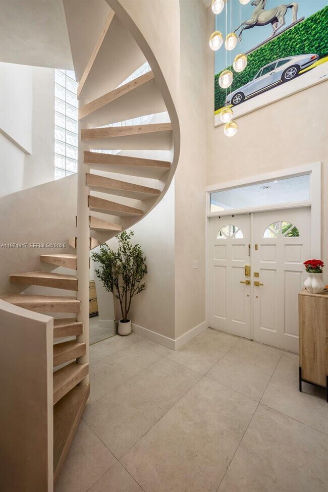 Building Photo - 3138 Virginia St