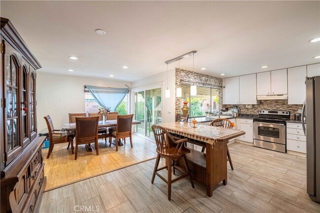 Foto del edificio - 3271 Hilldale Ave