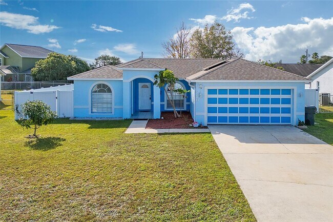 Foto del edificio - 320 Clearwater Ln