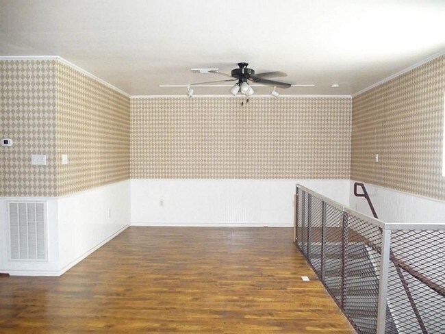 Foto del edificio - 5006 Cornish St