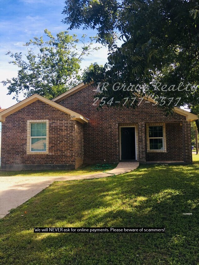 2120 Parrott House Rental in Waco, TX
