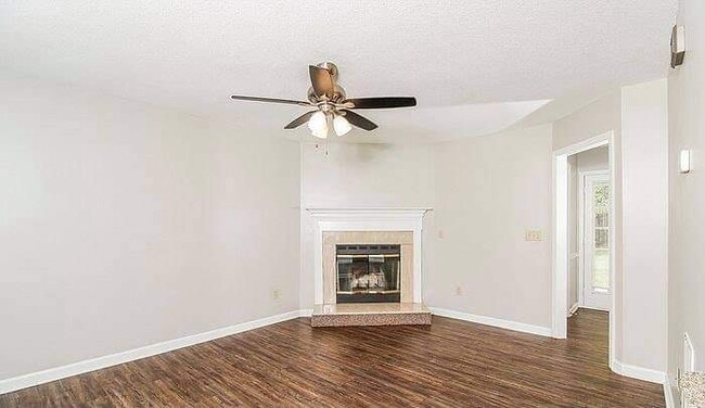 Building Photo - 20 Windale Ct
