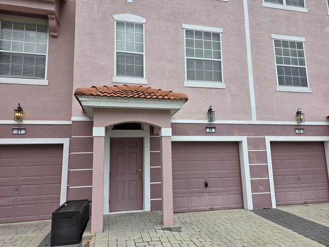 Three Bedroom Townhouse at Vista Cay in Orlando - Three Bedroom Townhouse at Vista Cay in Orlando