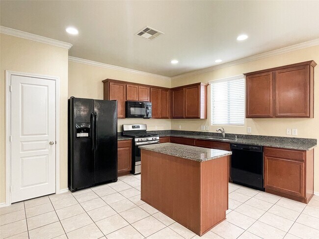 Foto del edificio - 5218 Hickory Harvest Dr