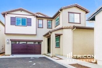 Building Photo - 31687 Hans Dr