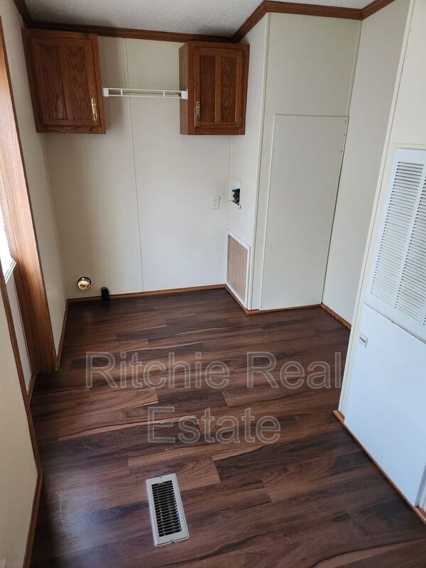 Foto del edificio - 21459 Hwy 167