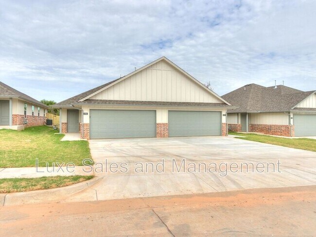 Foto del edificio - 3801 Franks Wy