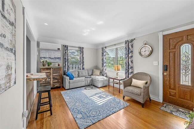 Foto del edificio - 4921 24th Ave S