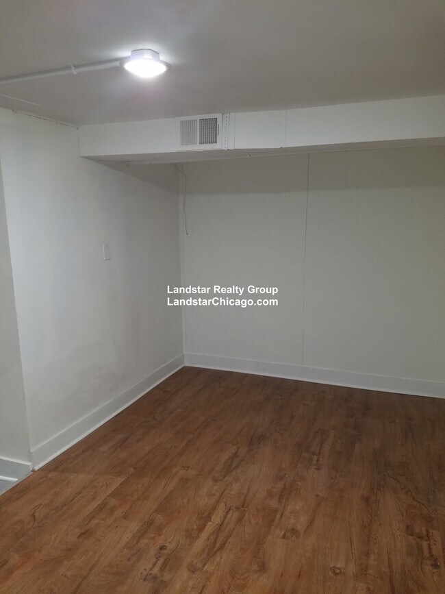 Foto del edificio - 6425 N Francisco Ave