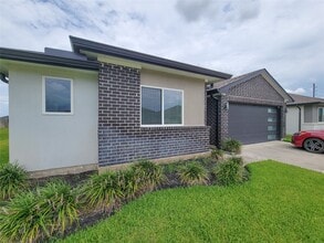 Building Photo - 7919 Grey Wolfe Ln