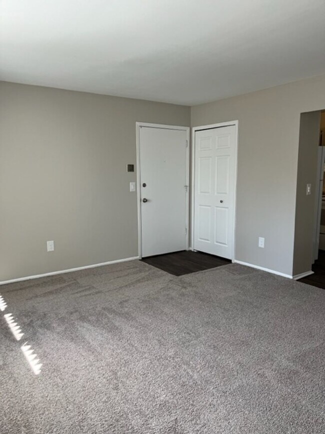 Foto del edificio - Charming 1 Bedroom/1 Bath near Downtown Rochester!