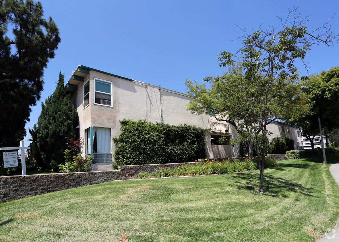 Foto del edificio - 7350 Pickering Ave