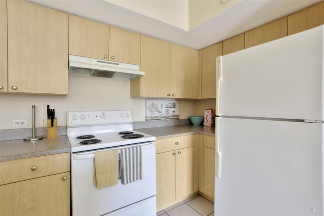 Foto del edificio - 723 Villa Cir