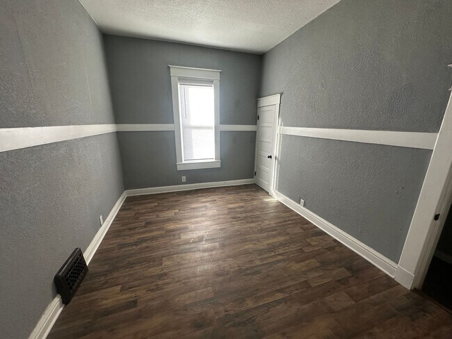 Foto del edificio - 2215 Lafayette St