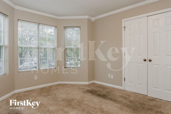 Foto del edificio - 604 Rays Ln SE