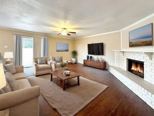 Building Photo - 4953 Wampler Dr
