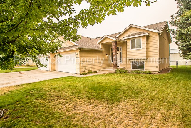 Building Photo - 10020 E Upriver Dr