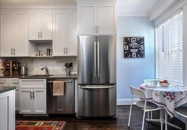 Foto del edificio - 4 Washington Ave