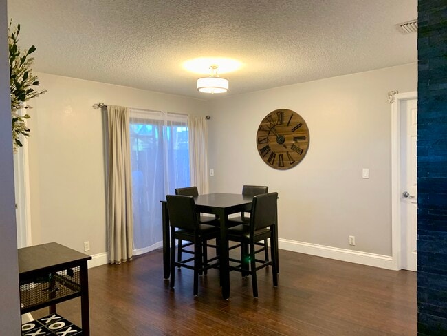 Foto del edificio - 11883 Sturbridge Ln