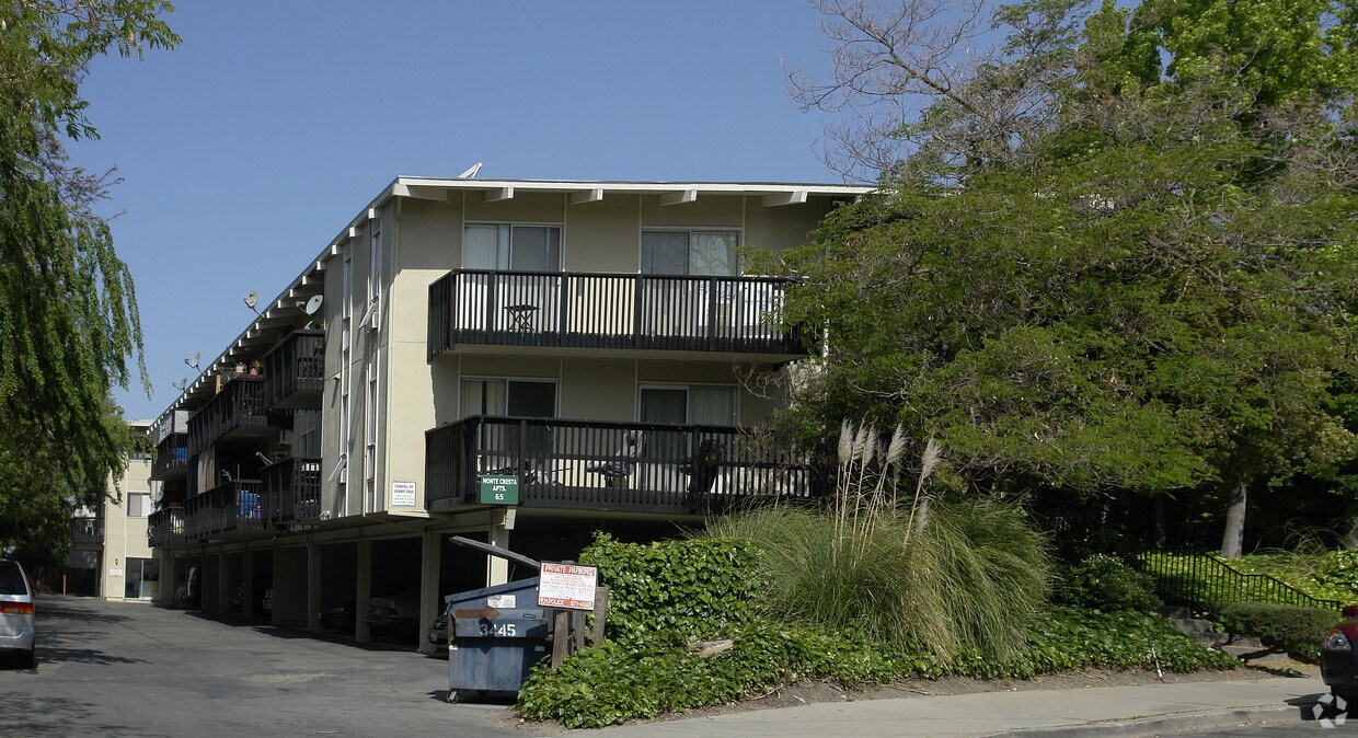 Poet's Corner Apartments Pleasant Hill, CA