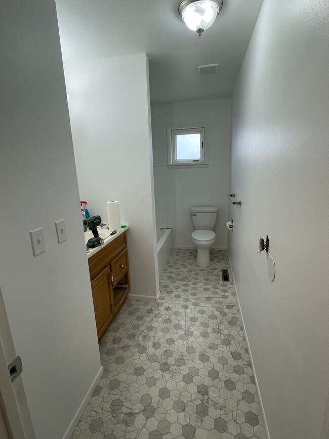 Foto del edificio - 3608-3610 Highland Drive